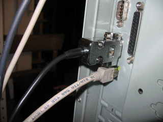 Der neue Adapter ist seriell angeschlossen.